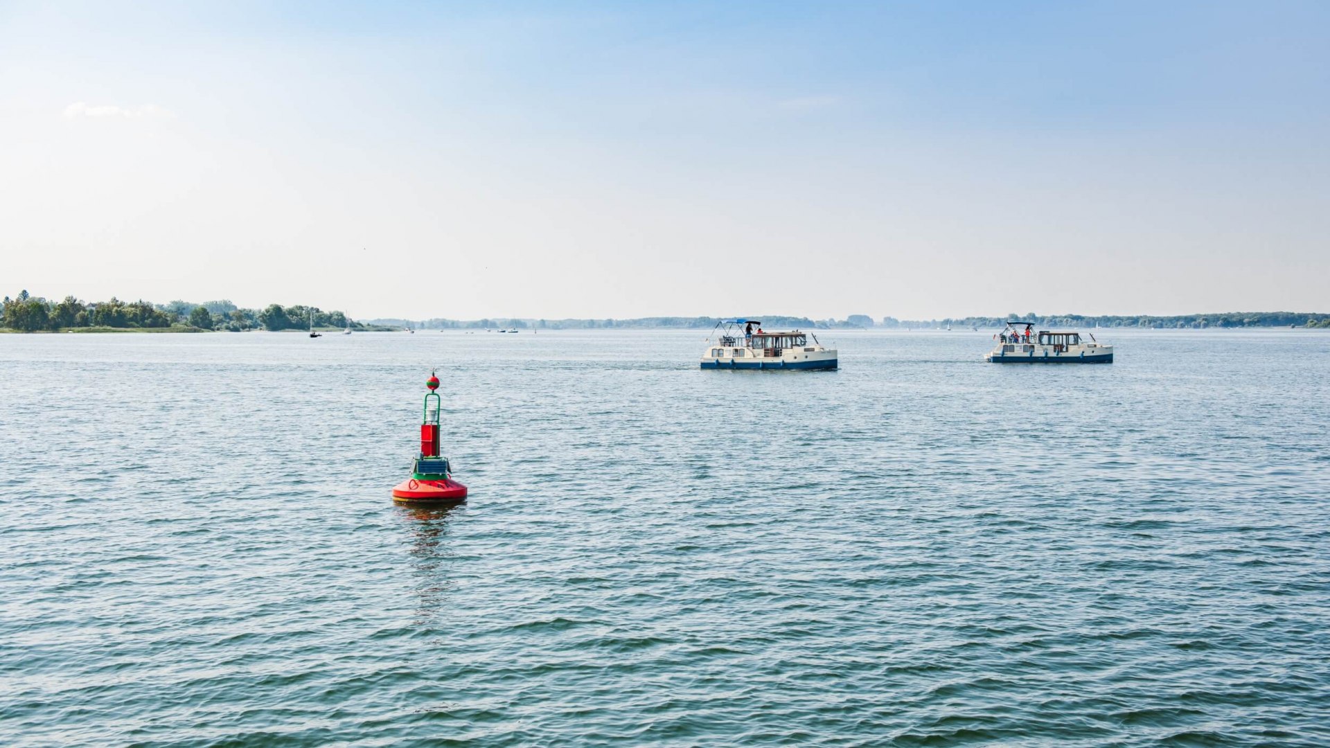 Hausbooturlaub auf der Müritz sind beliebt. // © MV-T/Tiemann Hausbooturlaub auf der Müritz sind beliebt. // © MV-T/Tiemann