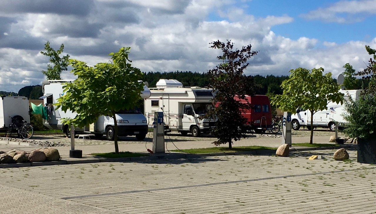 Kurz vor der Hanse Sail, © Roland E. Winkler Kurz vor der Hanse Sail, © Roland E. Winkler