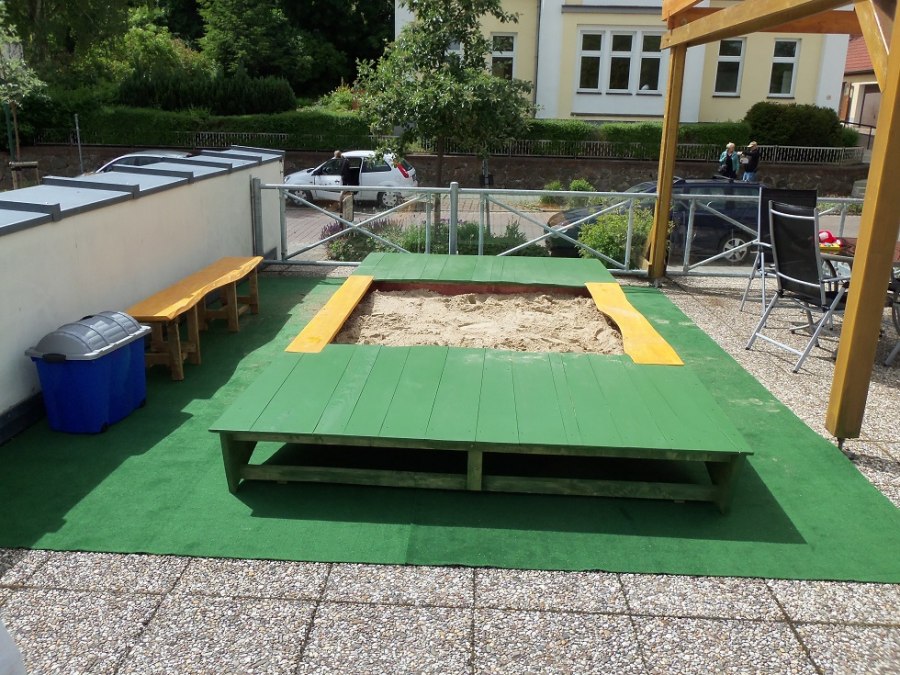 Kleine Spielecke f&uuml;r die Kleinen, &copy; Tortenmarie Photo