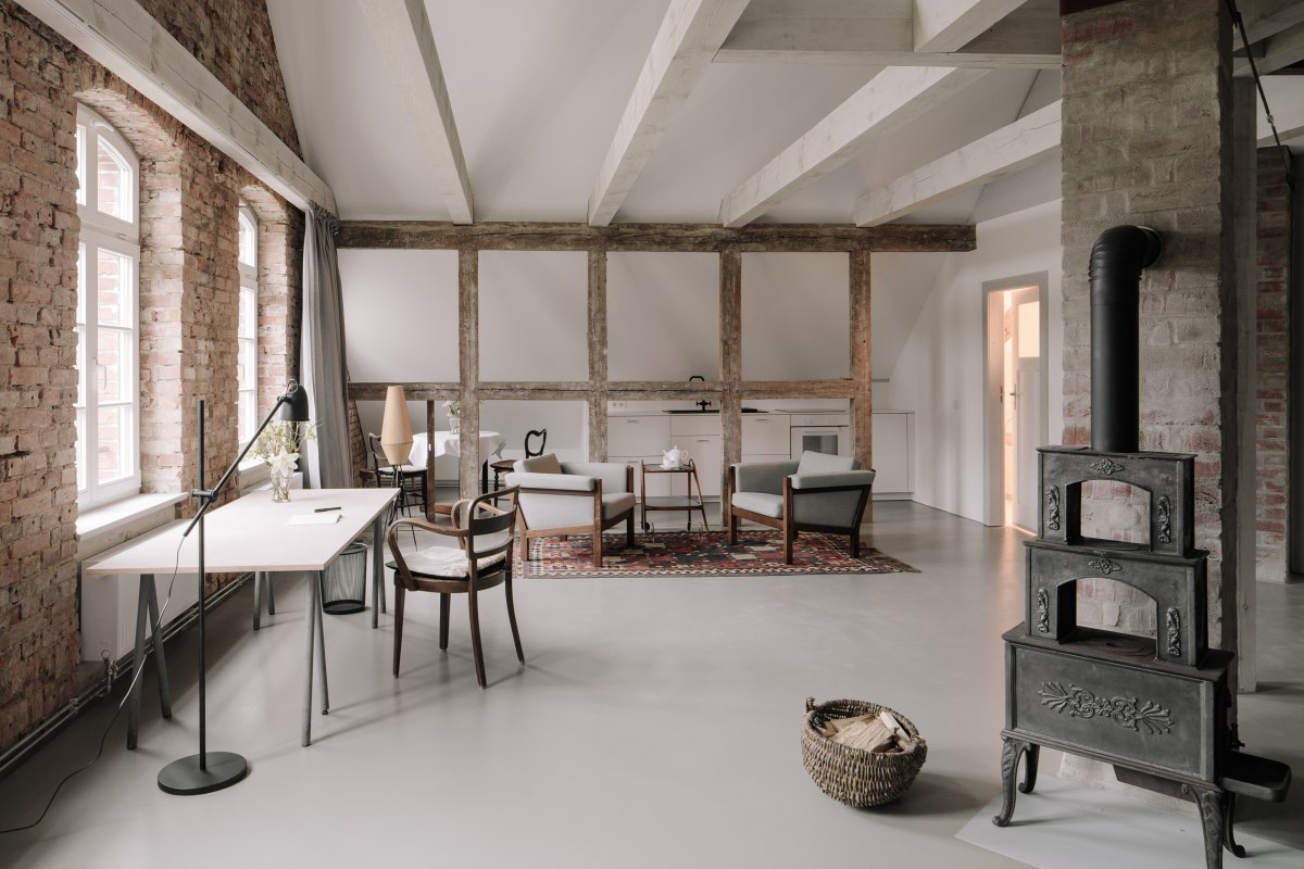 Künstler-Studio ideal auch als Workation nutzbar // © Gutshaus Hessenburg / Philipp Obkircher Künstler-Studio ideal auch als Workation nutzbar // © Gutshaus Hessenburg / Philipp Obkircher