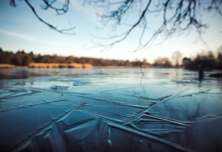 &copy; Matthias Groenevald (pixabay)