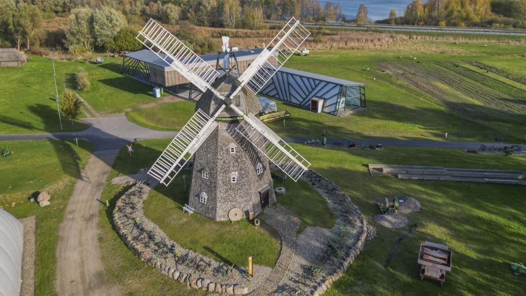 AGRONEUM Alt Schwerin Holländer Windmühle auf dem Freigelände, © MuSeEn gGmbH_Rolf Beinert AGRONEUM Alt Schwerin Holländer Windmühle auf dem Freigelände, © MuSeEn gGmbH_Rolf Beinert