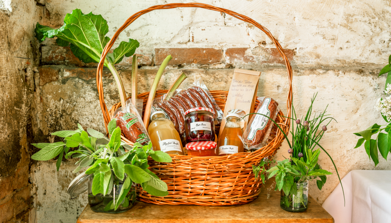 Hofladen mit regionalen Produkten, © TMV/Tiemann Hofladen mit regionalen Produkten, © TMV/Tiemann