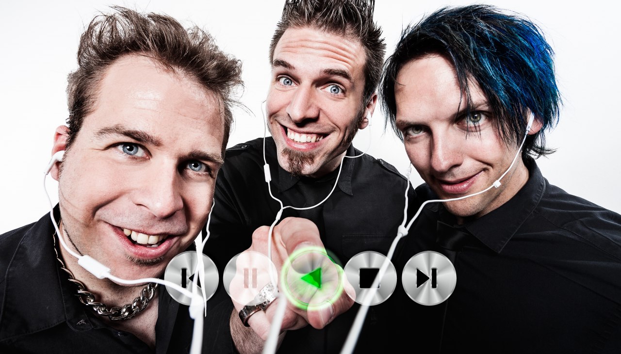 Tanzn&auml;chte am Meer mit "Tripod", &copy; tripod