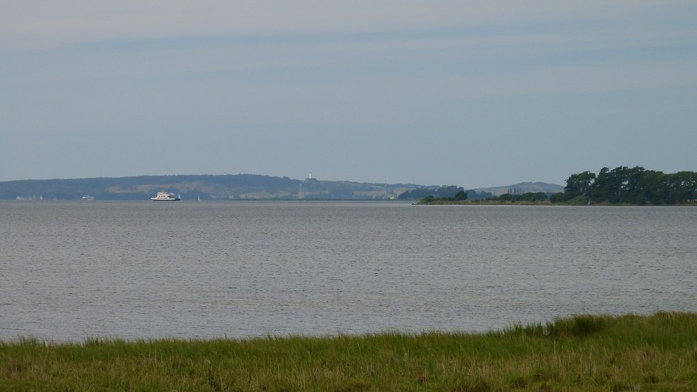 Blick auf die Insel Hiddensee // © Ummanz-Information/Bordych Blick auf die Insel Hiddensee // © Ummanz-Information/Bordych