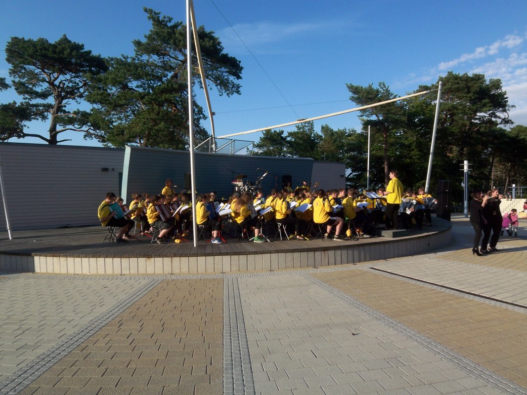 Konzert mit der "Happy-Junior-Band", &copy; Happy-Junior-Band.JPG