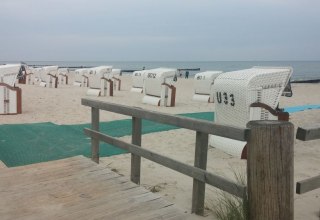 Matten f&uuml;hren bis an die Wasserkante, &copy; TSK