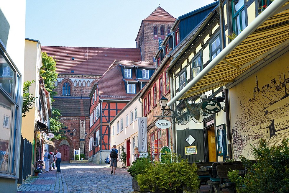 Liebevoll sanierte Fachwerkhäuser erzählen von der wechselhaften Geschichte des Städtchens // © Heidi Goerlt Liebevoll sanierte Fachwerkhäuser erzählen von der wechselhaften Geschichte des Städtchens // © Heidi Goerlt