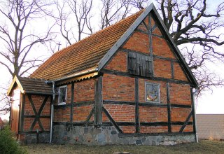 L&uuml;ttenhagen Kirche // &copy; von Niteshift (Diskussion) (Eigenes Werk (photo)) [CC-BY-SA-3.0 (http://creativecommons.org/licenses/by-sa/3.0)], via Wikimedia Commons