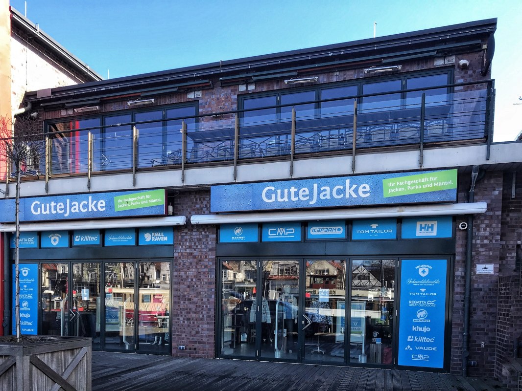 Buitenaanzicht van de winkel // &copy; Gisela Roppelt