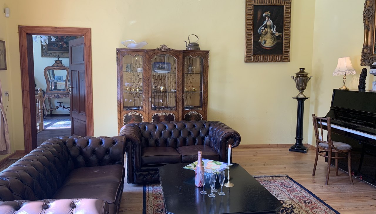 Pianokamer in kasteel Schmuggerow, &copy; Hellberg Domizil