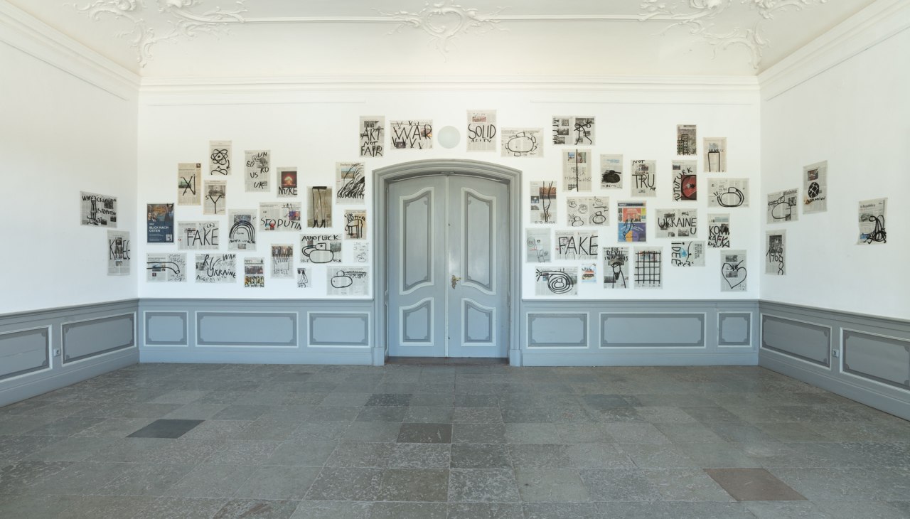 Kunst im Foyer des K&uuml;nstlerhauses Schloss Pl&uuml;schow, &copy; Schloss Pl&uuml;schow