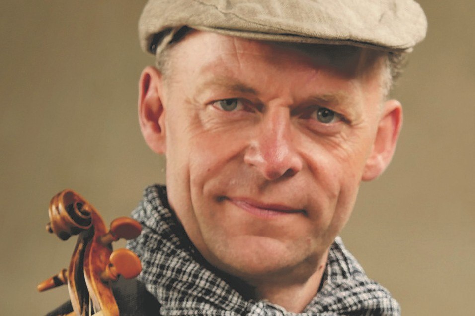 privat, &copy; privat