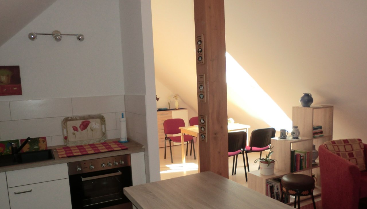 K&uuml;che mit Essbereich, &copy; Burkhard M&uuml;ller