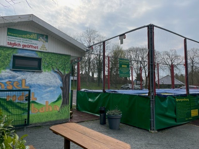 Erlebniswelt Rugard Sommerrodelbahn Trampolin Rutsche, &copy; TMV/H&ouml;hle