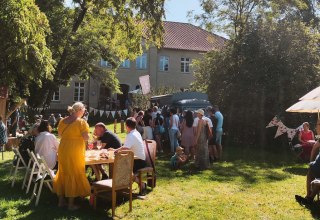 &copy; Isabel H&ouml;pner