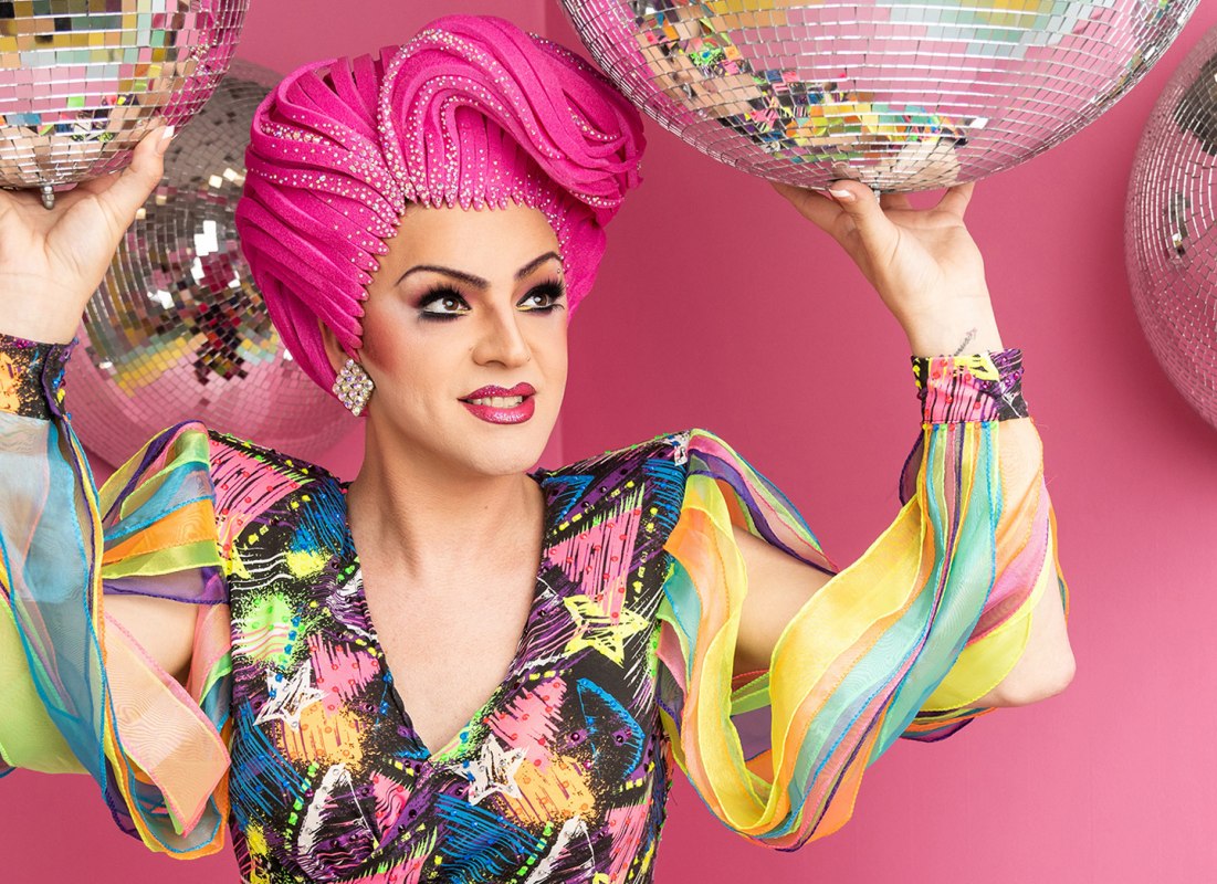 Sarah Barelly - »Hits, Flirts & andere Un-an-nehm-lich-keiten!«, © Andy Ewert Sarah Barelly - »Hits, Flirts & andere Un-an-nehm-lich-keiten!«, © Andy Ewert