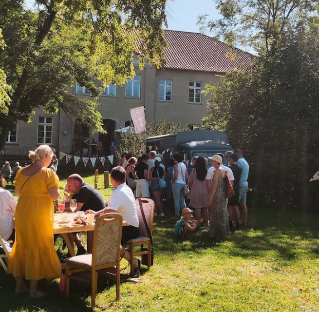 &copy; Isabel H&ouml;pner