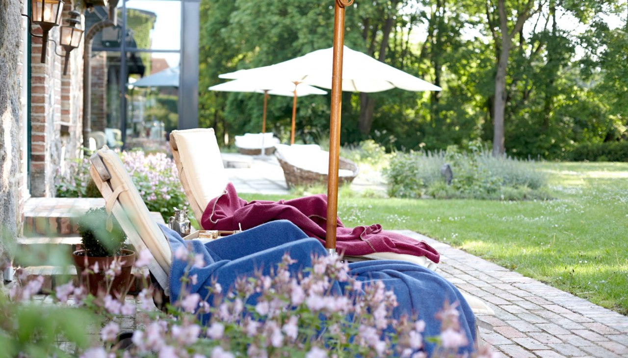 Rustige oase met uitzicht op het park, &copy; Gutshaus Stolpe