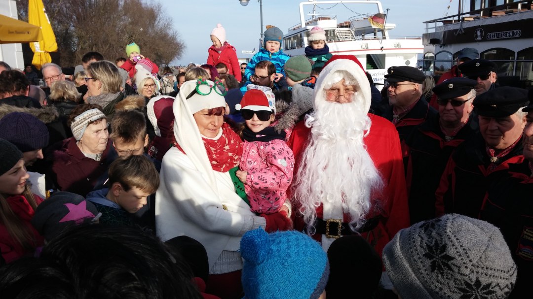 weihnachtliche-bescherung5, © TZRW weihnachtliche-bescherung5, © TZRW