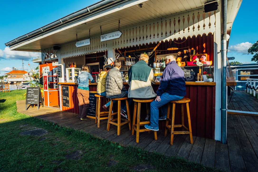 Himmelfahrt im Flusscaf&eacute;, &copy; Abenteuer Flusslandschaft