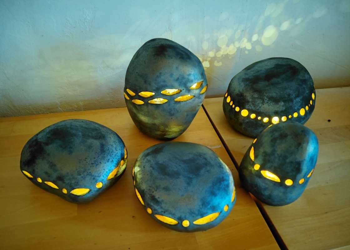 Lichtgevende stenen // &copy; Sabine Mangold