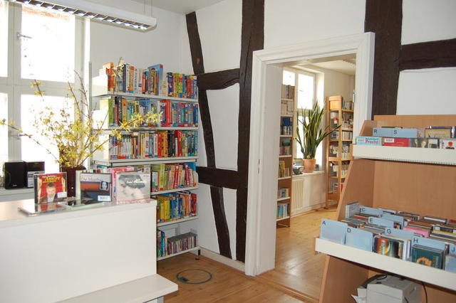 Bibliothek Ribnitz // &copy; Stadtverwaltung
