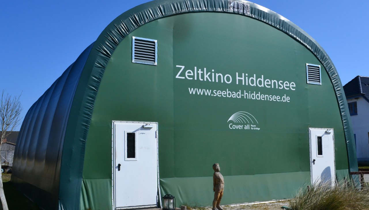 Zeltkino Vitte, © Hiddenseer Hafen- und Kurbetrieb Zeltkino Vitte, © Hiddenseer Hafen- und Kurbetrieb