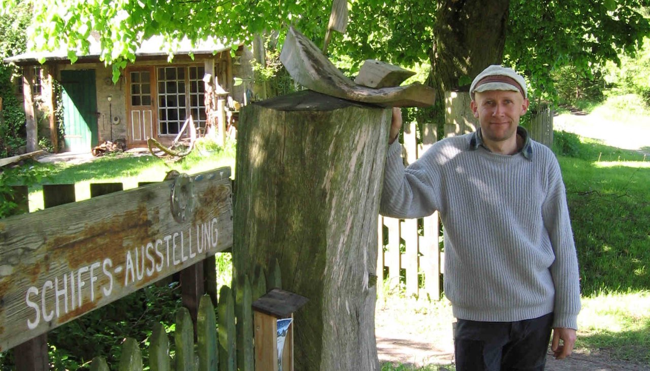 Schiffsobjekte aus Holz, &copy; S&uuml;dliche Boddenk&uuml;ste