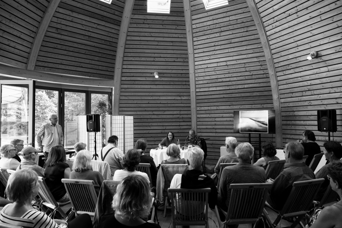 2e internationaal literatuurfestival graal-müritz // © Ali Ghandtschi 2e internationaal literatuurfestival graal-müritz // © Ali Ghandtschi