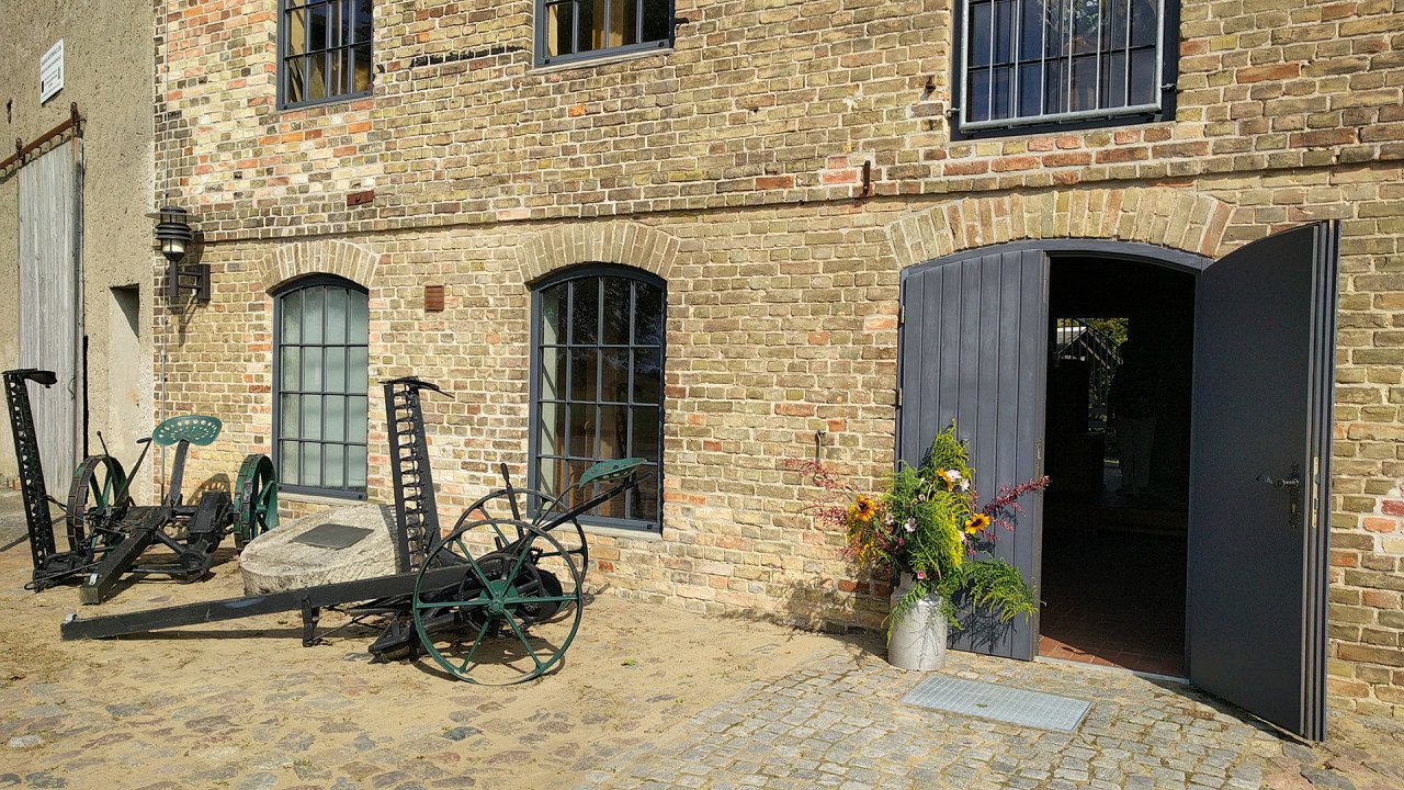 &copy; Monika Lehn, Ossip Storm