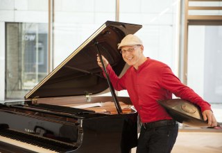 &copy; Holger Mantey