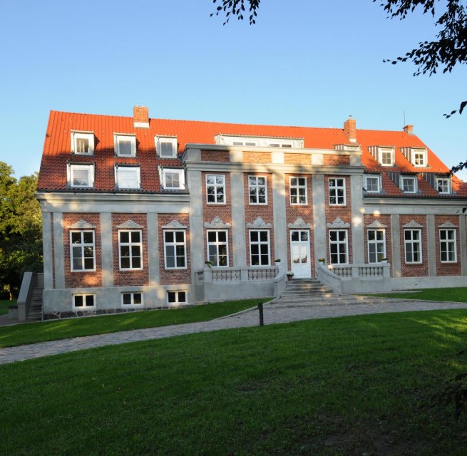 Außenansicht Gut Zicker // © Gut Zicker Außenansicht Gut Zicker // © Gut Zicker