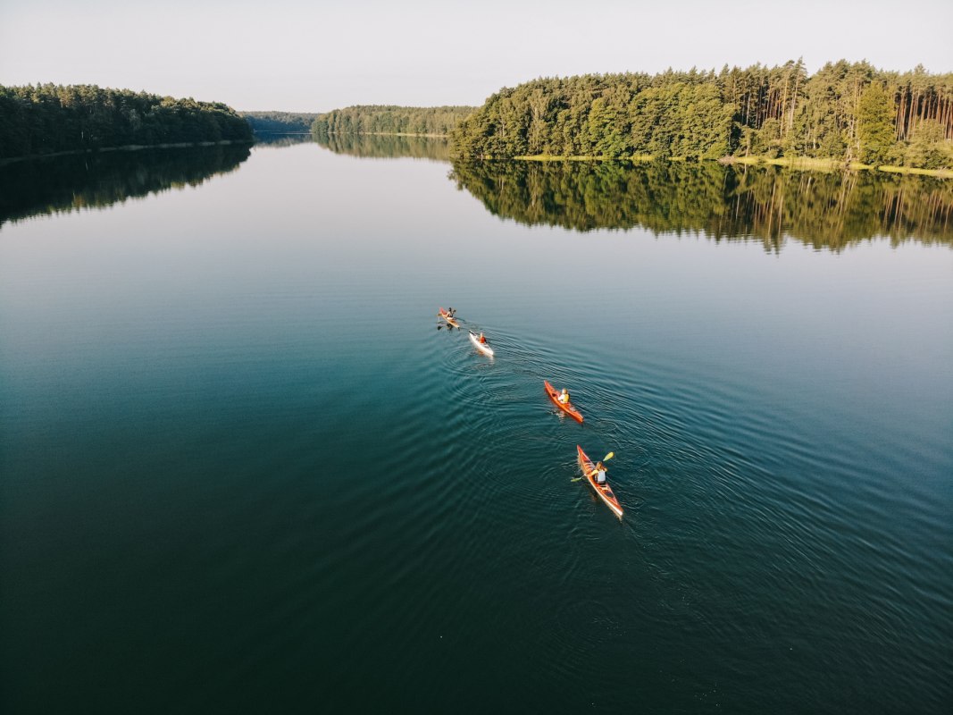 Weite. Wasser. Natur - Eine Kajaktour in der Mecklenburgischen Seenplatte // © Eike Otto Weite. Wasser. Natur - Eine Kajaktour in der Mecklenburgischen Seenplatte // © Eike Otto