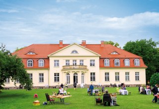 &copy; LarsSchoenherr