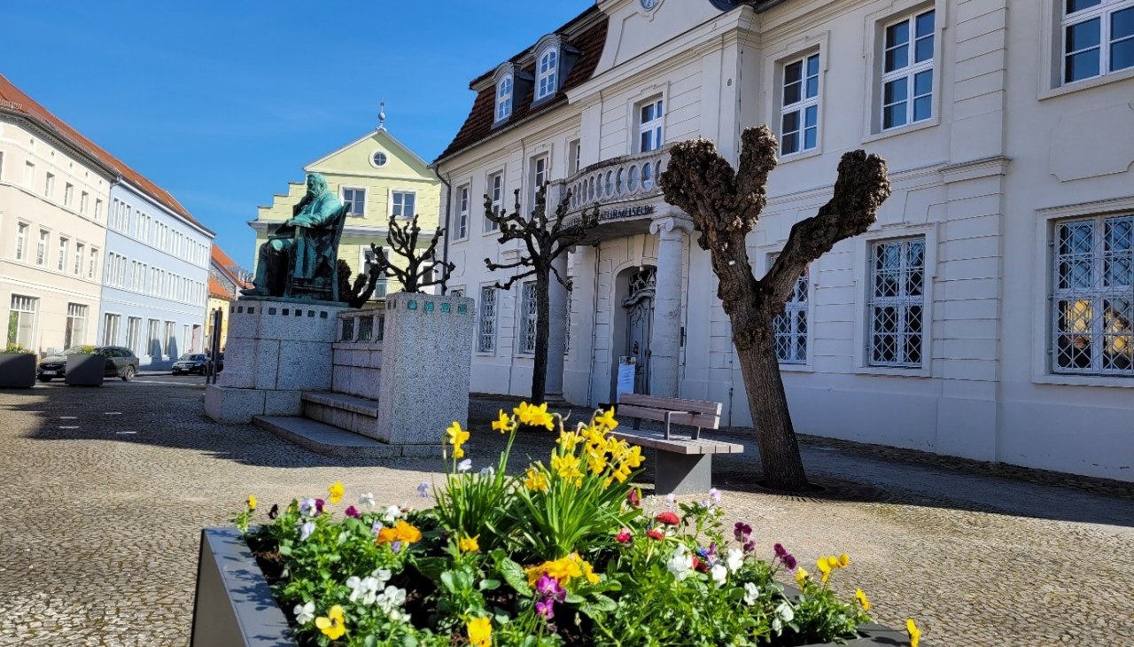 Marktplatz Stavenhagen, © Stadt Stavenhagen Marktplatz Stavenhagen, © Stadt Stavenhagen