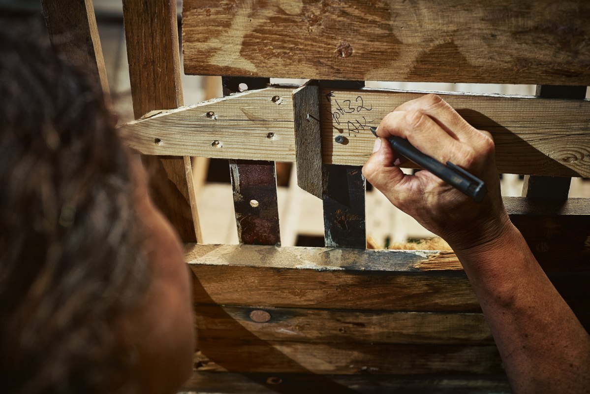 Reparatur und Neubau von Holzbooten in der Bootswerft Freest // &copy; TMV@pocha.de