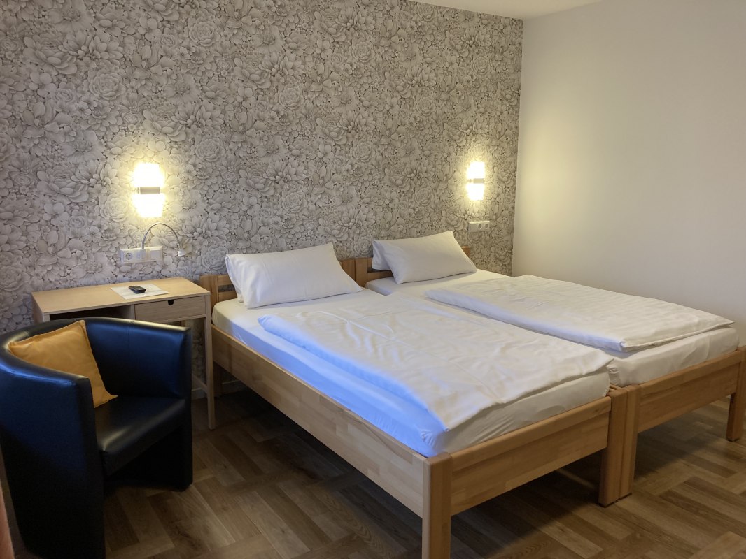 &copy; Motel Teterow OHG