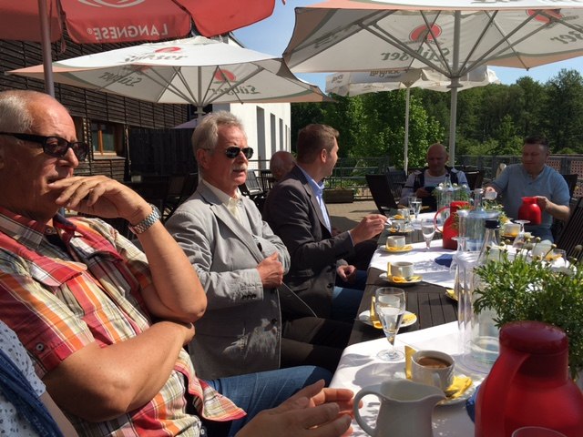 Terrasse zum See // &copy; Groh