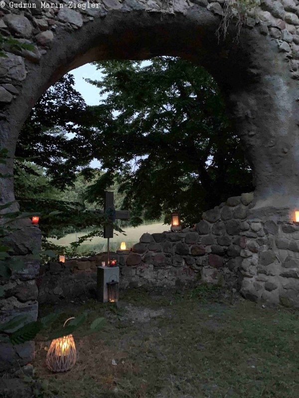 W&uuml;ste Kirche zu Rambow // &copy; np-msk