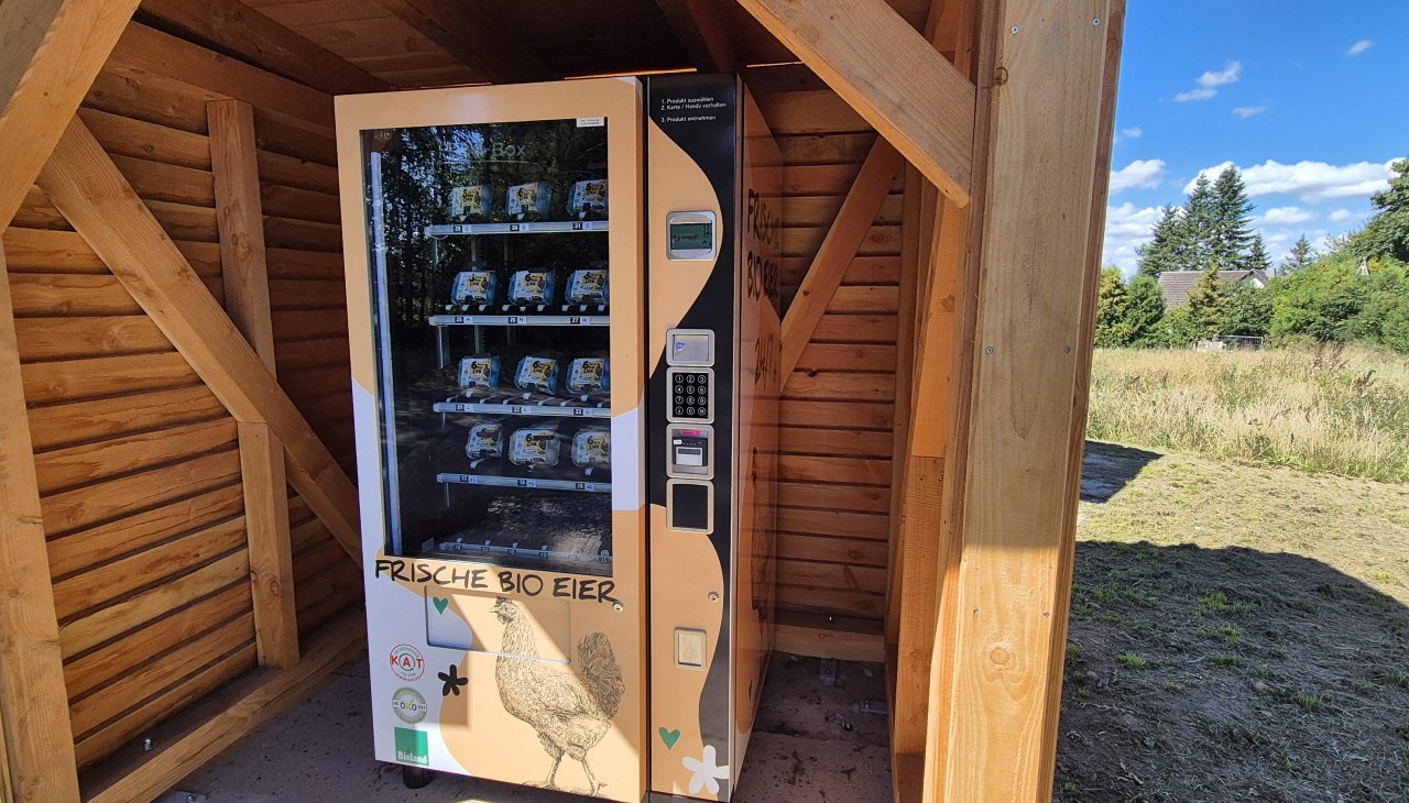 Eierautomat Warenshof, © Gina Schulenberg Eierautomat Warenshof, © Gina Schulenberg