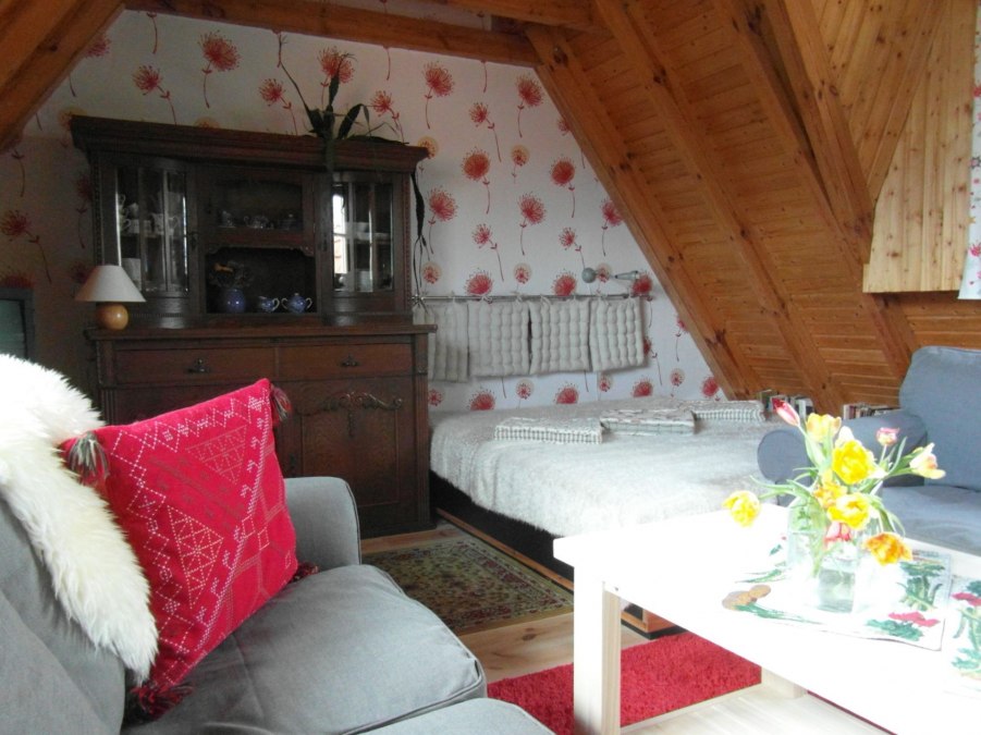 Das kombinierte Wohn- und Schlafzimmer, &copy; Annemarie Schmidt