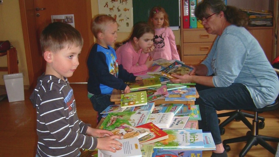 Das Bücherdorf lädt zum Stöbern ein // © Bücherdorf Gresenhorst Das Bücherdorf lädt zum Stöbern ein // © Bücherdorf Gresenhorst