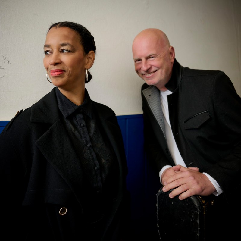 Friend N Fellow „Dieses deutsche Duo zaubert die Klangfülle einer ganzen Band.“ // © Walther LeKon Friend N Fellow „Dieses deutsche Duo zaubert die Klangfülle einer ganzen Band.“ // © Walther LeKon