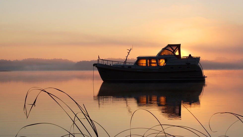 Die ideale Schnuppersaison - Herbsturlaub auf dem Hausboot // &copy; Mortan Strauch