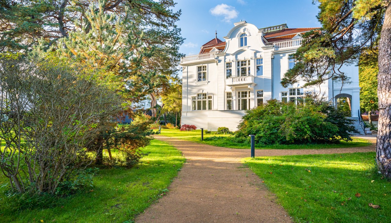 Historische Villas mit 7 Designunterkünften unmittelbar am Ostseestrand, © pineblue Historische Villas mit 7 Designunterkünften unmittelbar am Ostseestrand, © pineblue