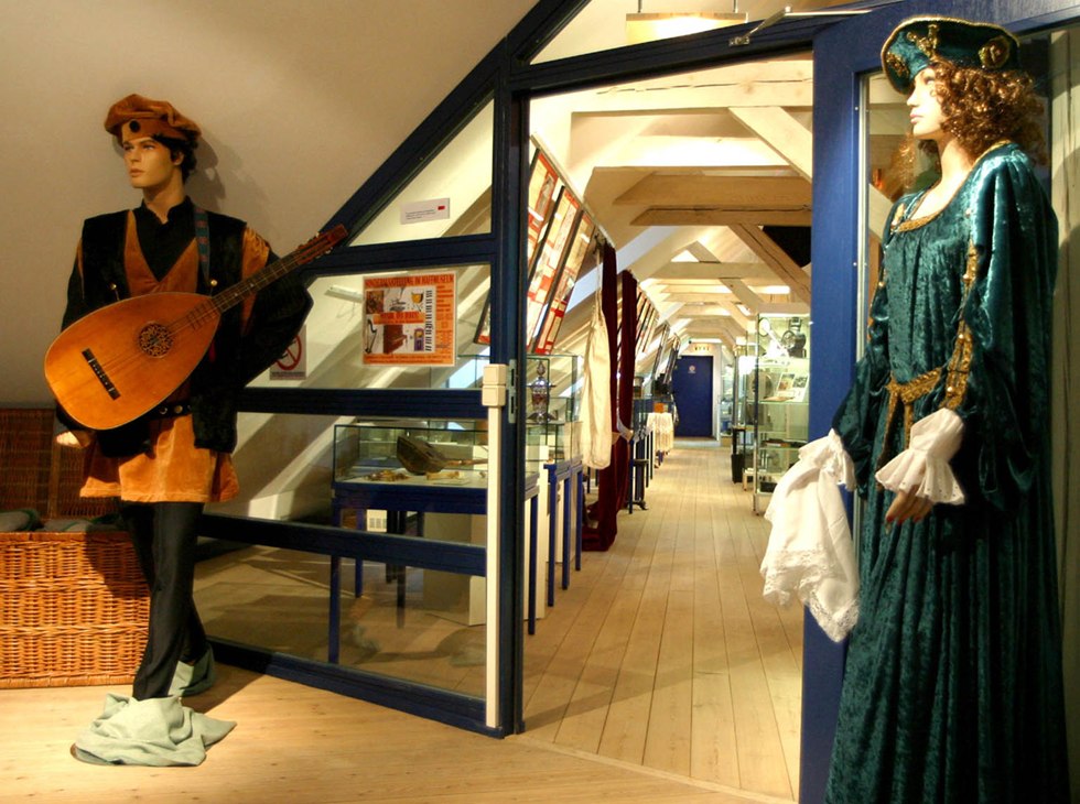 Ein Burgfräulein begrüßt die Besucher im Haffmuseum, © Haffmuseum Ein Burgfräulein begrüßt die Besucher im Haffmuseum, © Haffmuseum