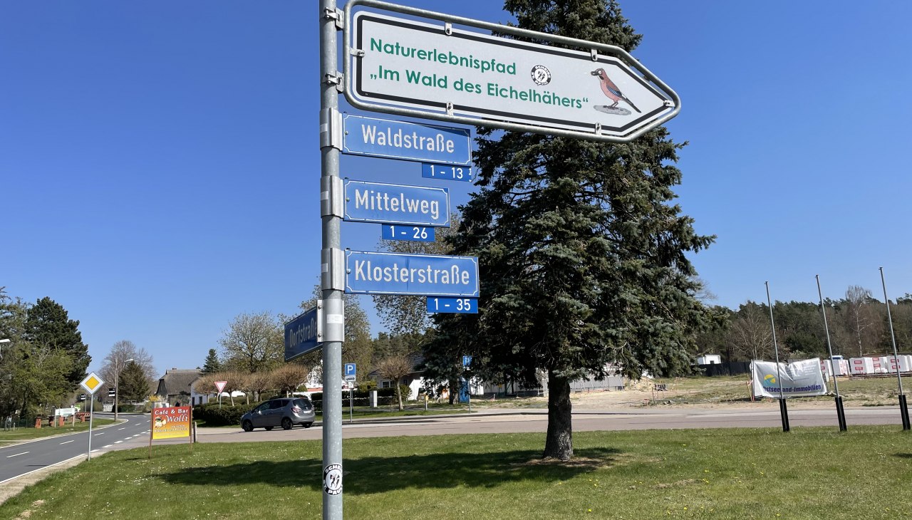 Eingang Fuhlendorf, Waldstraße, © TZ Südliche Boddenküste Eingang Fuhlendorf, Waldstraße, © TZ Südliche Boddenküste