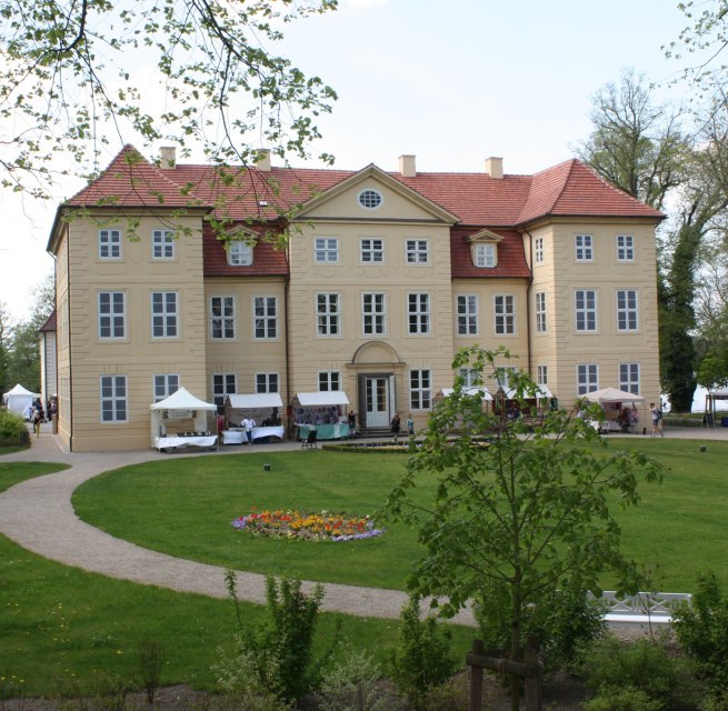 © Foto: Touristinformationen Wesenberg & Mirow, Mecklenburgische Kleinseenplatte © Foto: Touristinformationen Wesenberg & Mirow, Mecklenburgische Kleinseenplatte