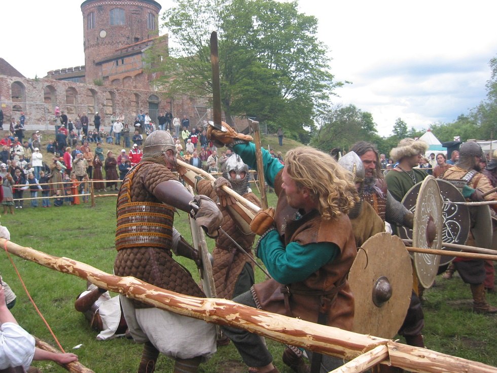 Schlachtszene beim Burgfest, das j&auml;hrlich stattfindet. // &copy; Stadt Neustadt-Glewe